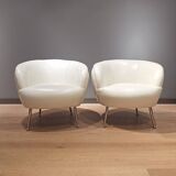 2 white leather armchairs, 1980s