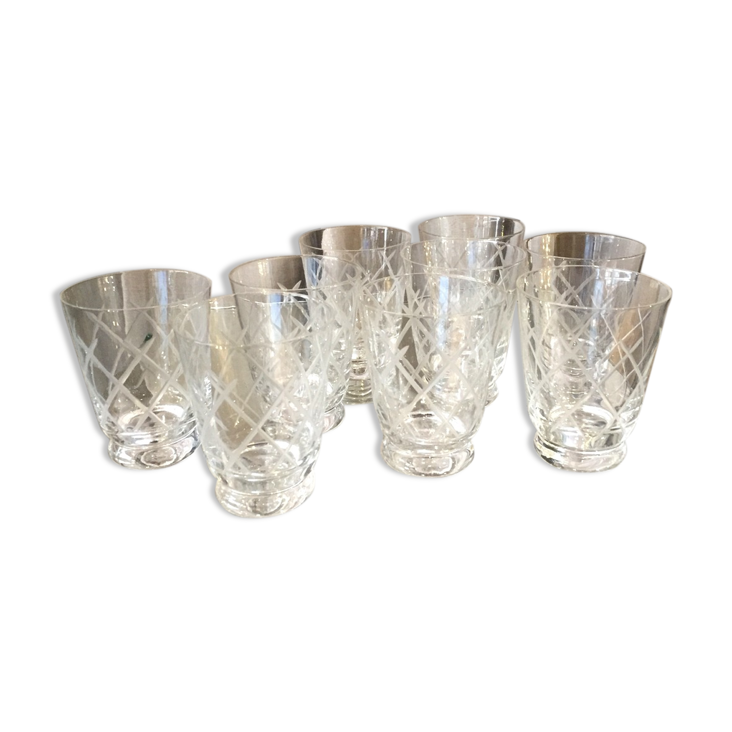 Suite of 11 port or digestive glasses in engraved glass from the 1930-1940