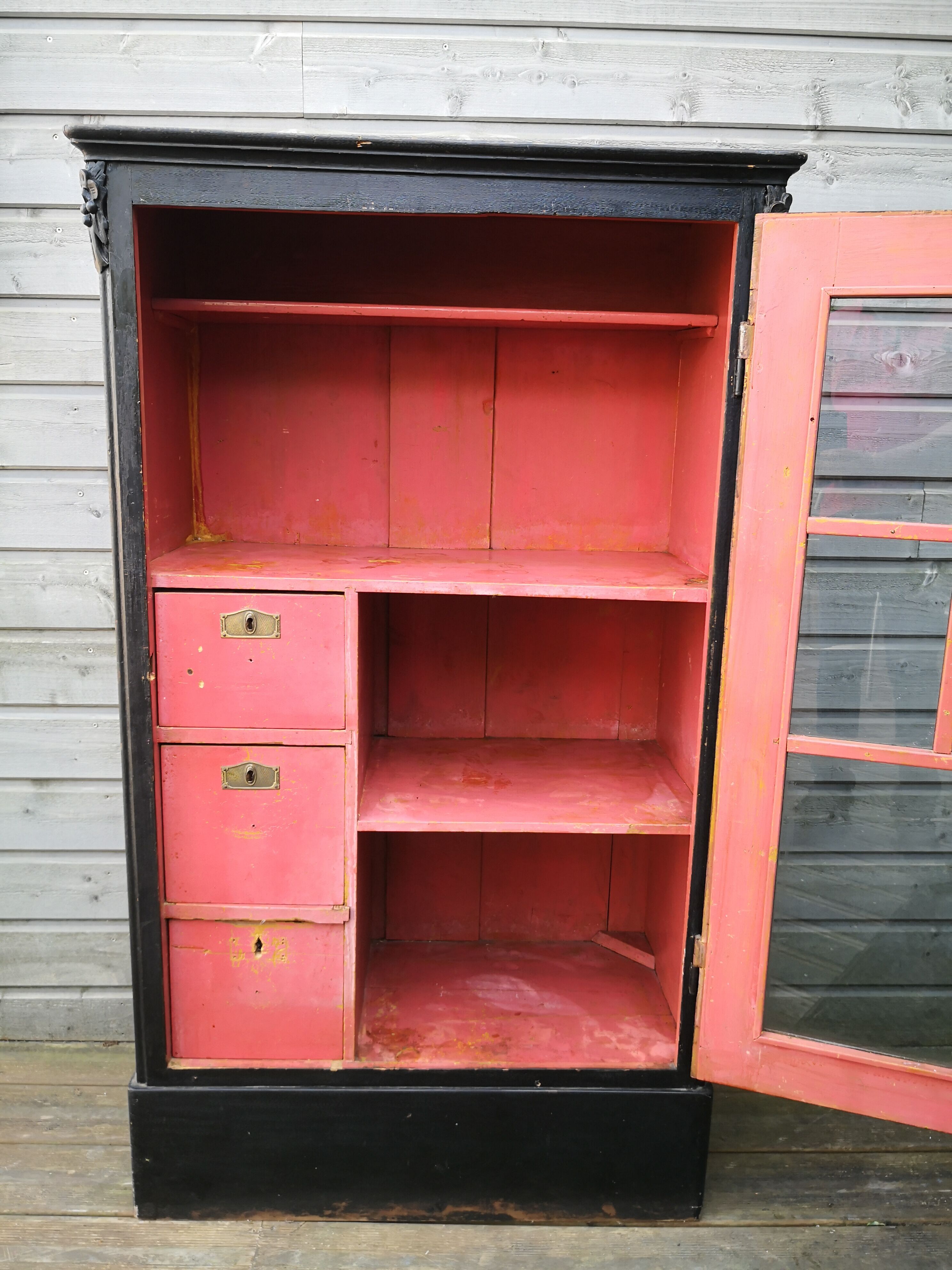 Meuble vitrine parisienne vintage