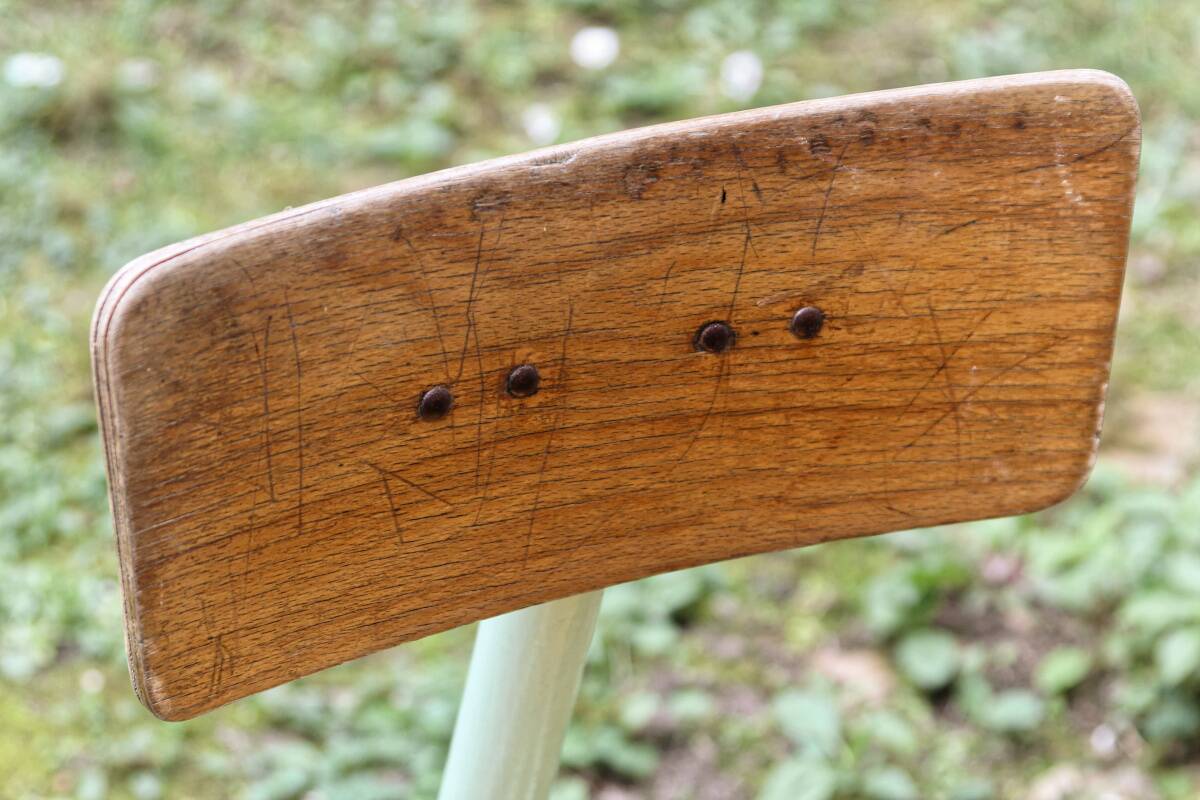 One-piece music stand, 1950s