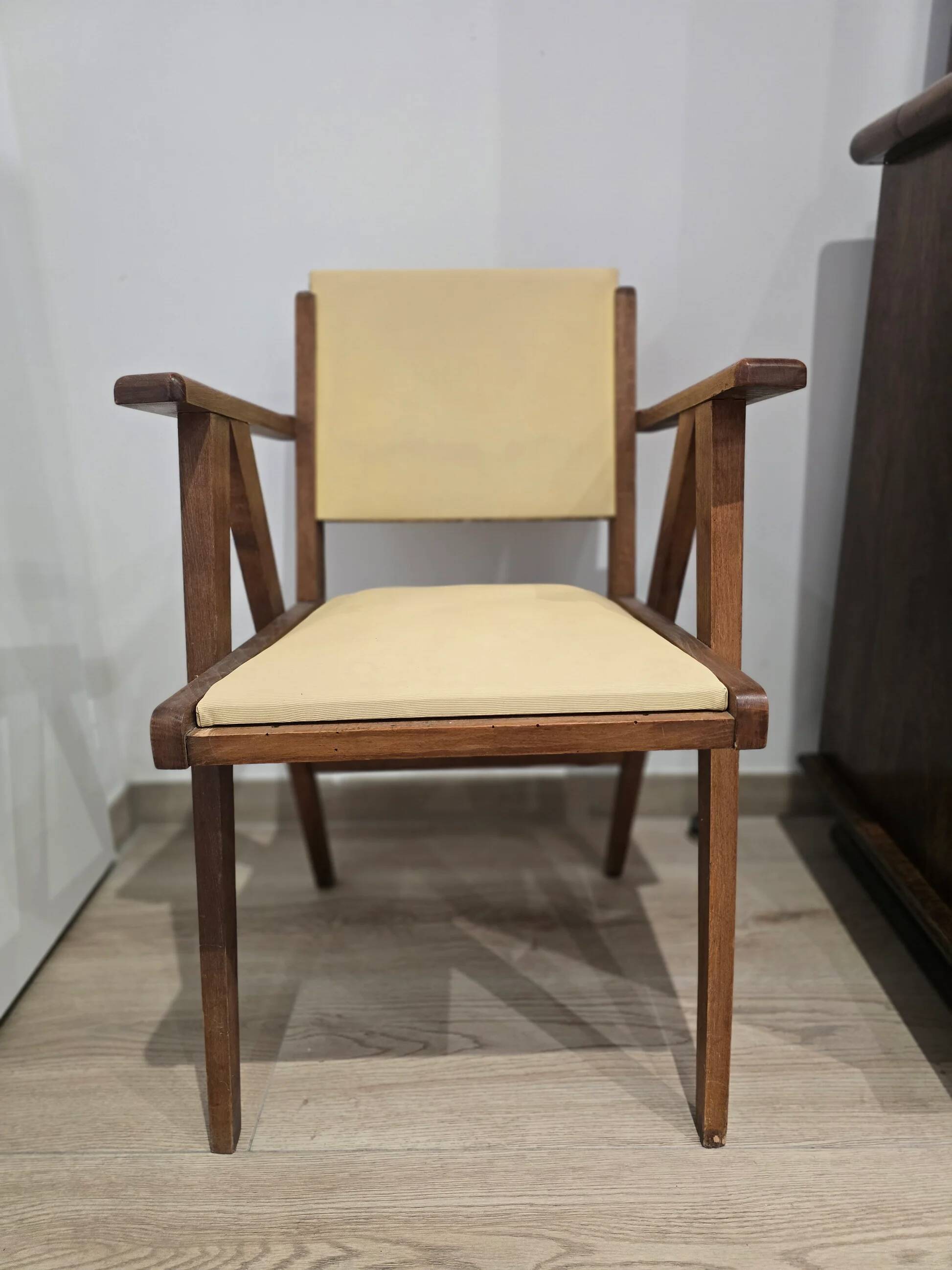Vintage modernist lounge chair – Scandinavian 1950s-1960s