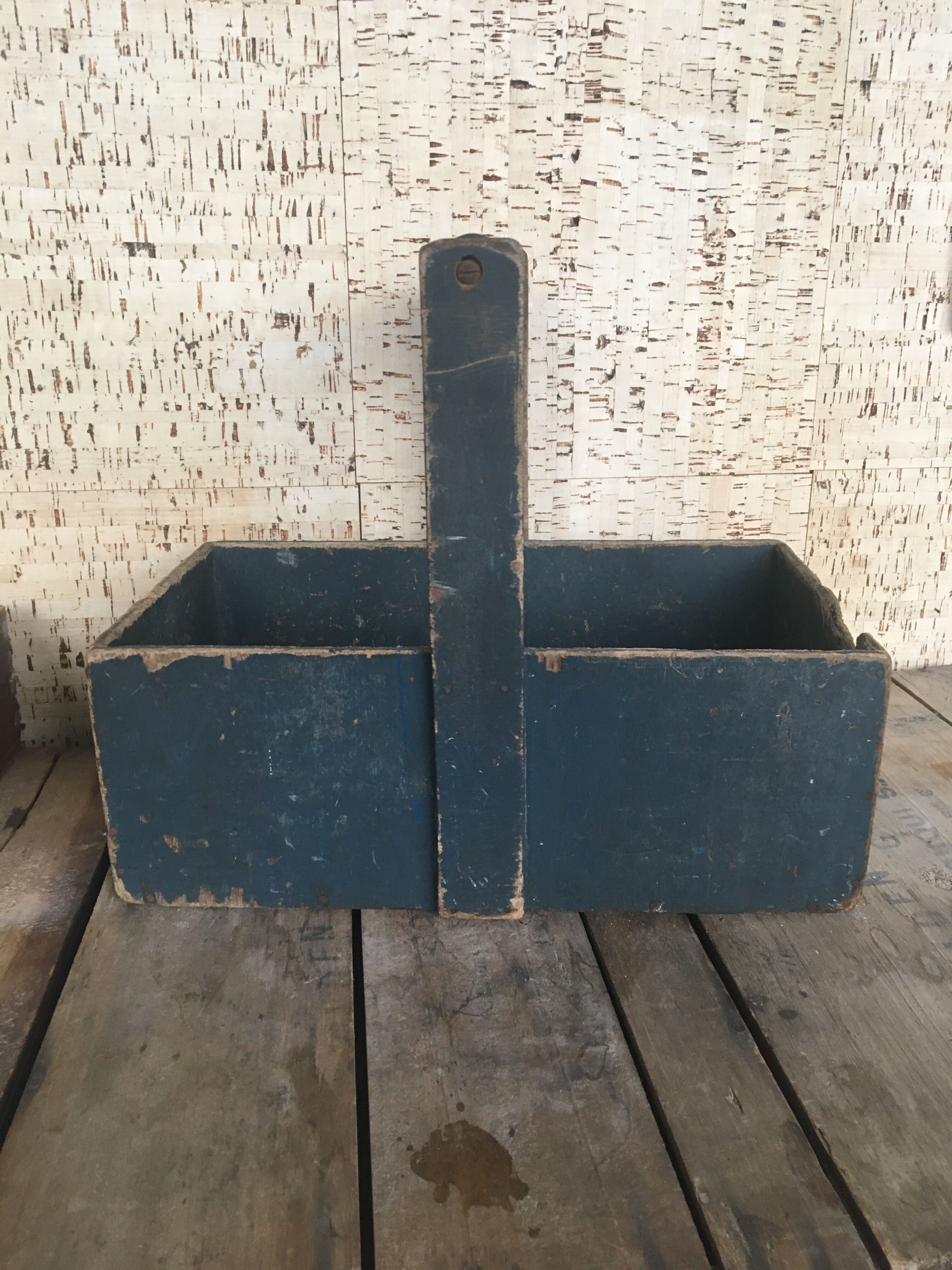 Portable case in painted wood