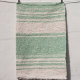 Handwoven recycled cotton rug - Mint and white