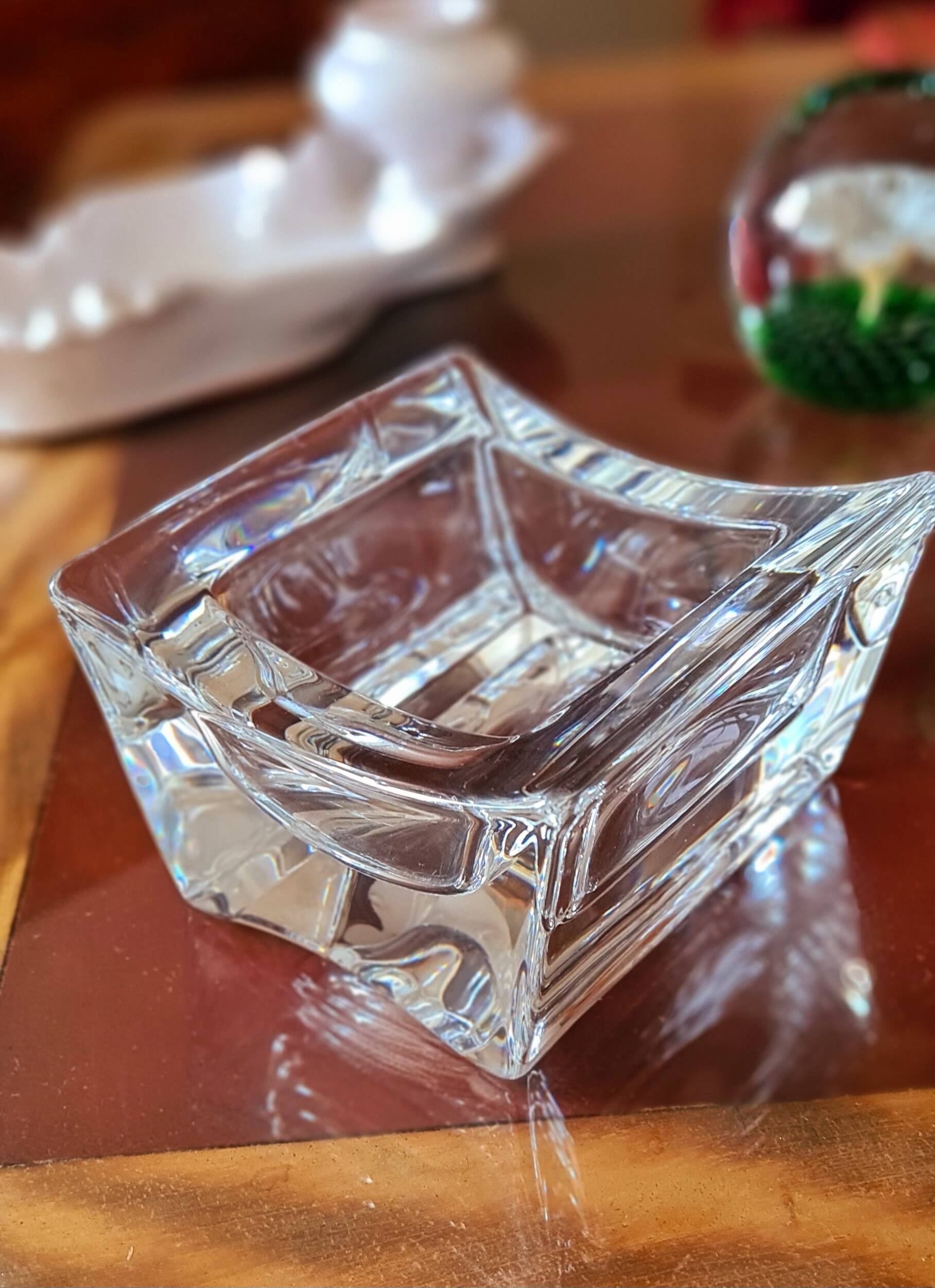 Vannes crystal pocket tray or paperweight