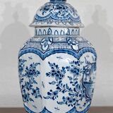 Delft earthenware vase - Early twentieth century