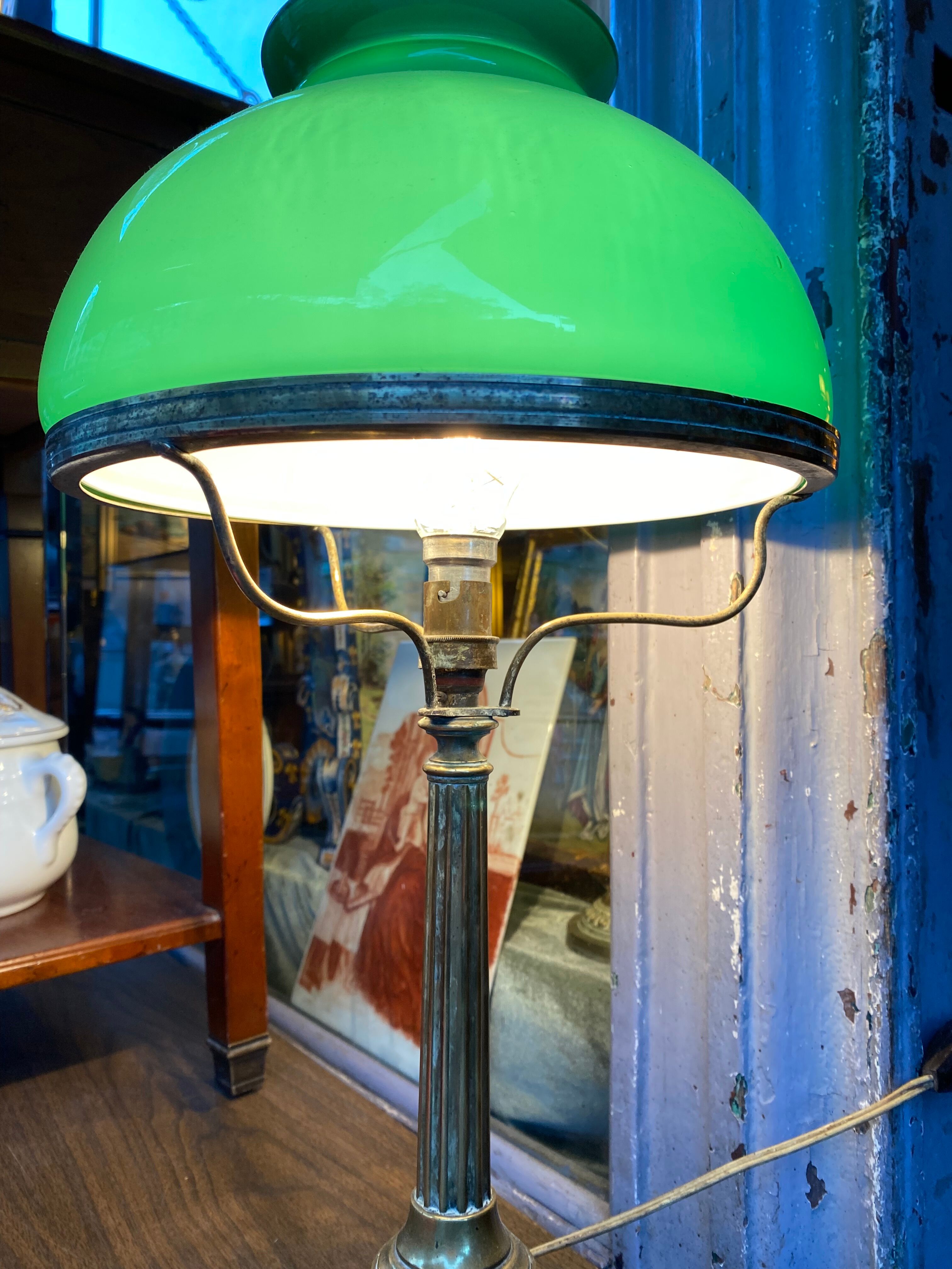 Green opaline lamp