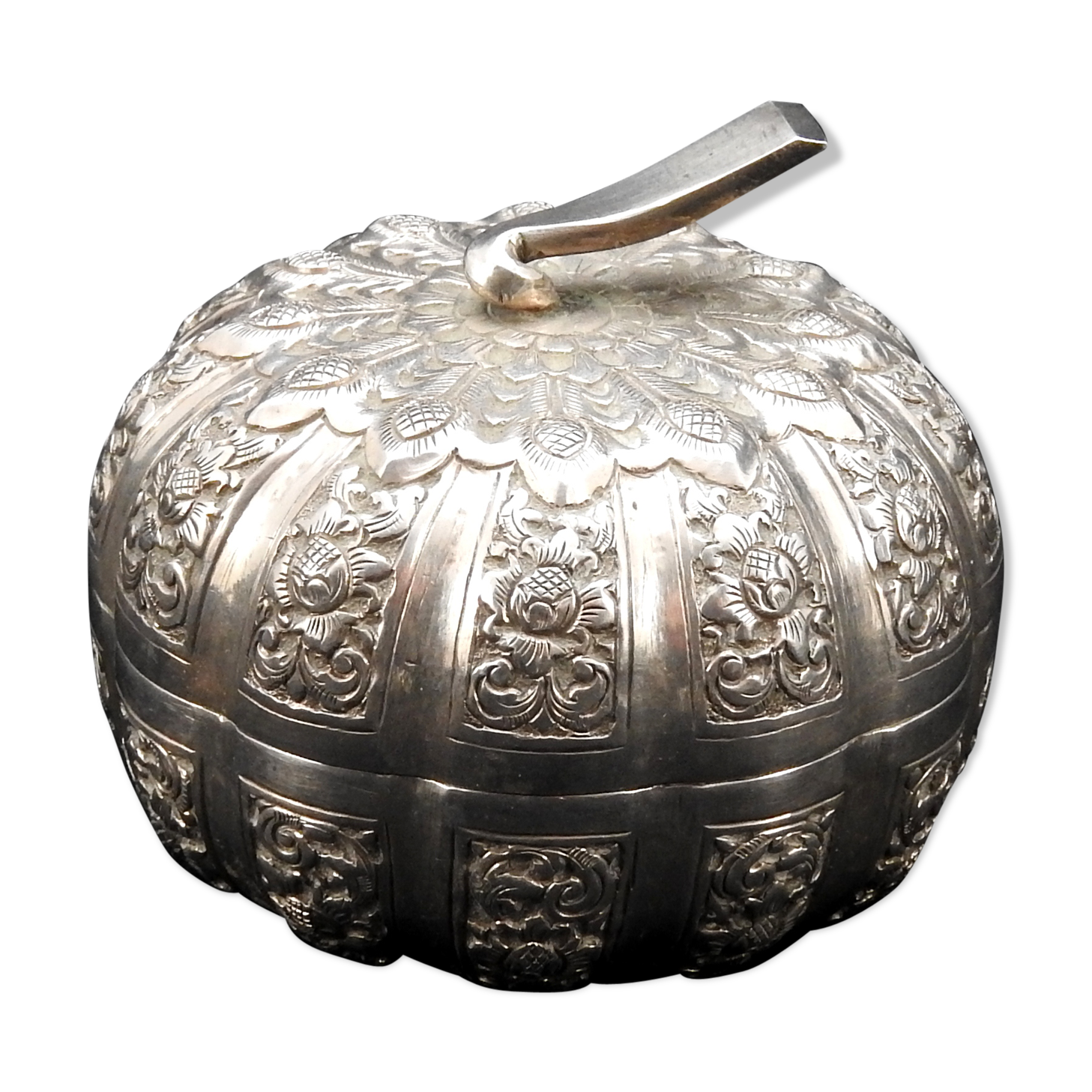 German silver box shaped like pumpkin
