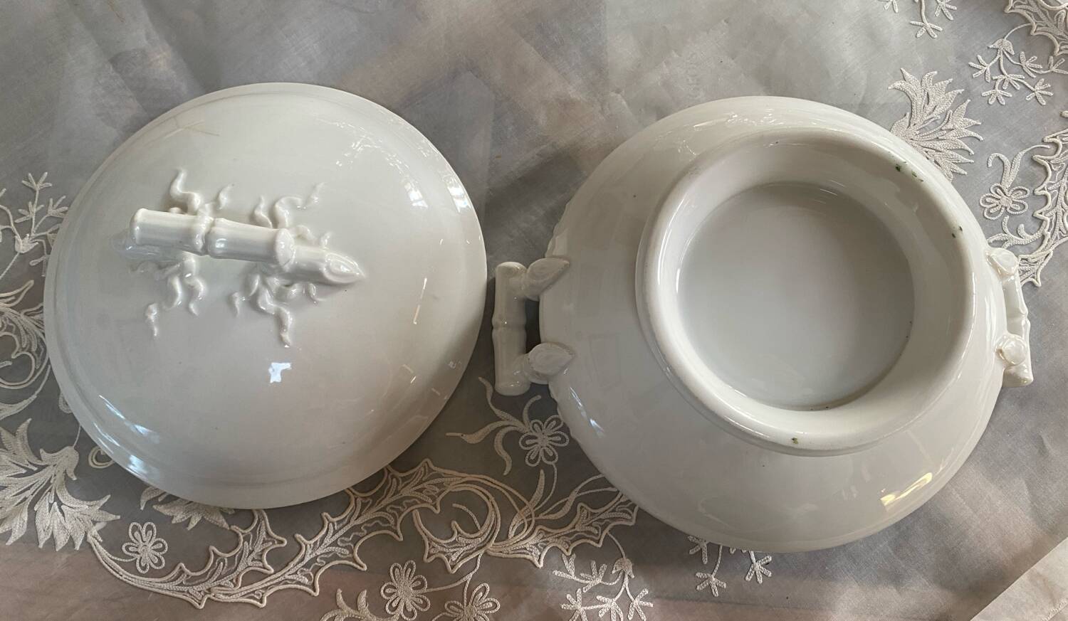 Small porcelain soup tureen with bamboo patterns.