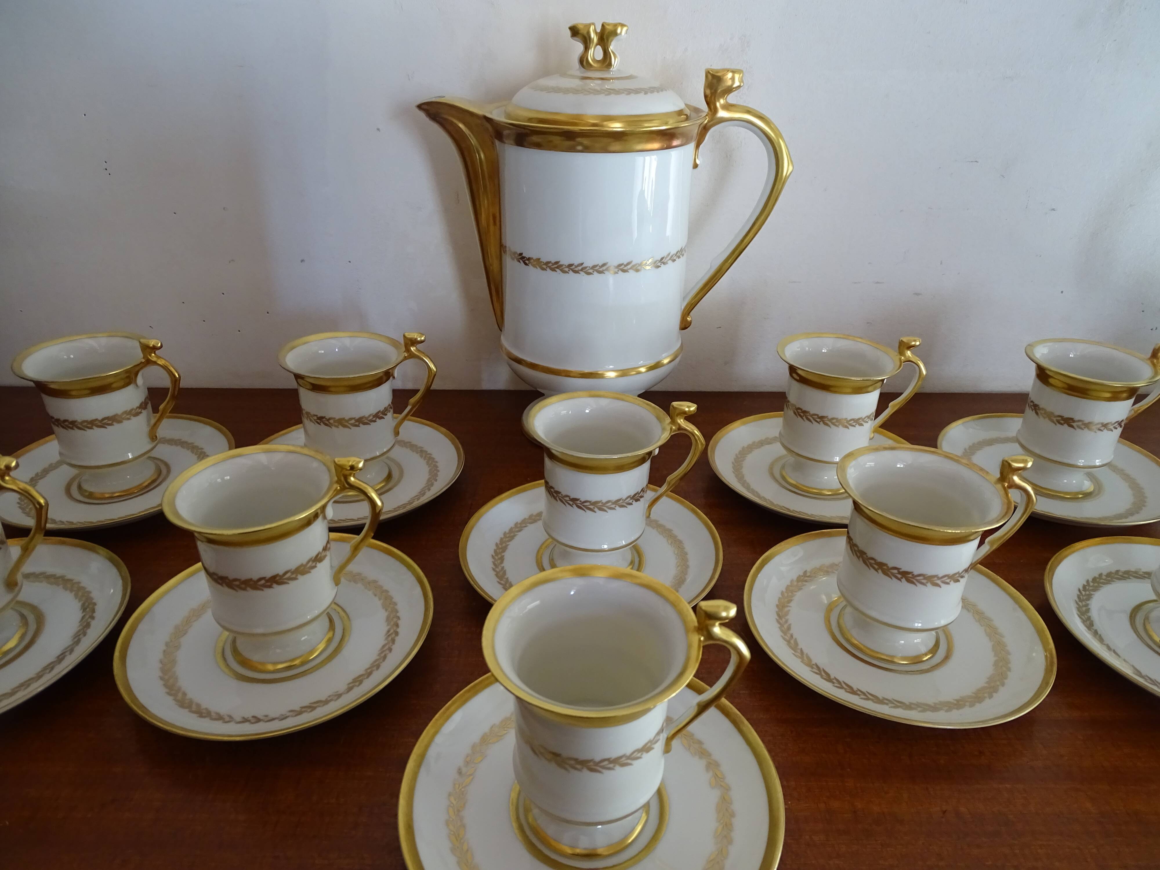 Porcelain coffee service Limoges Chapus frères - Empire Napoleon style - 10 pers