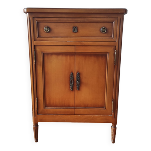 buffet de style Louis - xvi