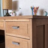 Children's desk
