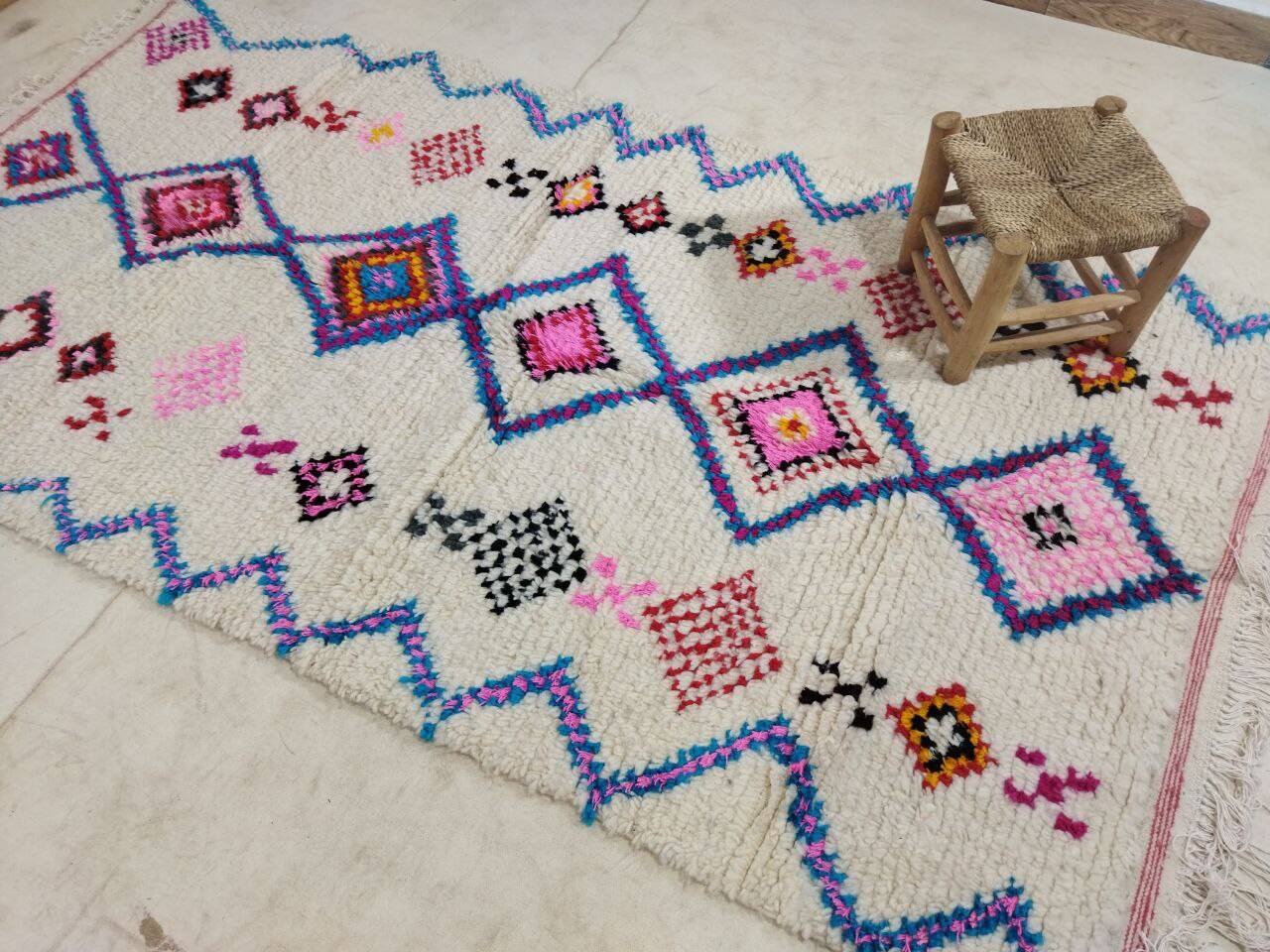 Handmade Moroccan Berber rug 253 X 143 CM