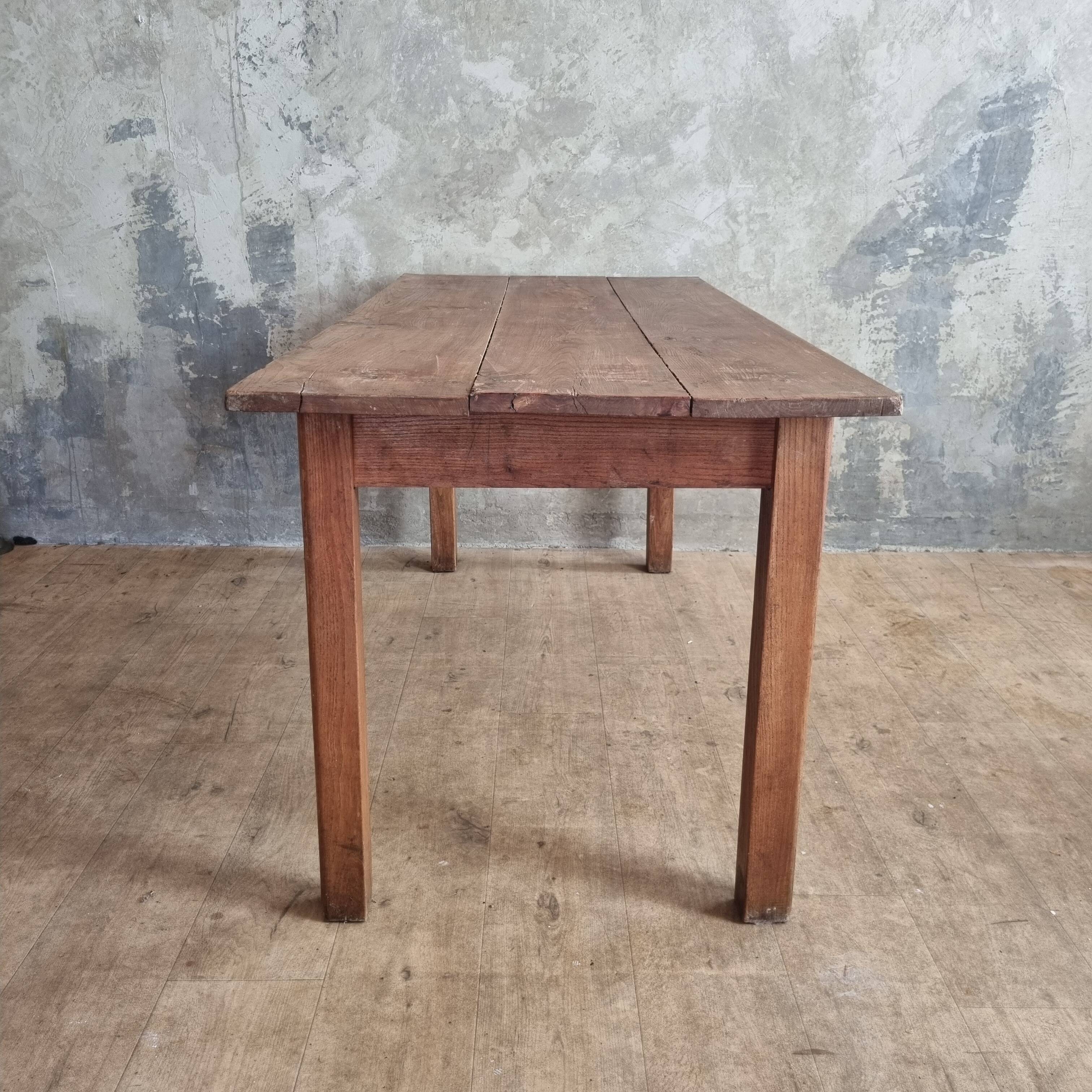 Farm table length 168.5 cm