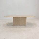Table basse ovale italienne en travertin, années 1980