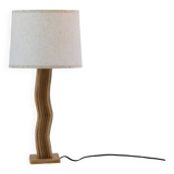 Lampe moderne en rotin ondulé