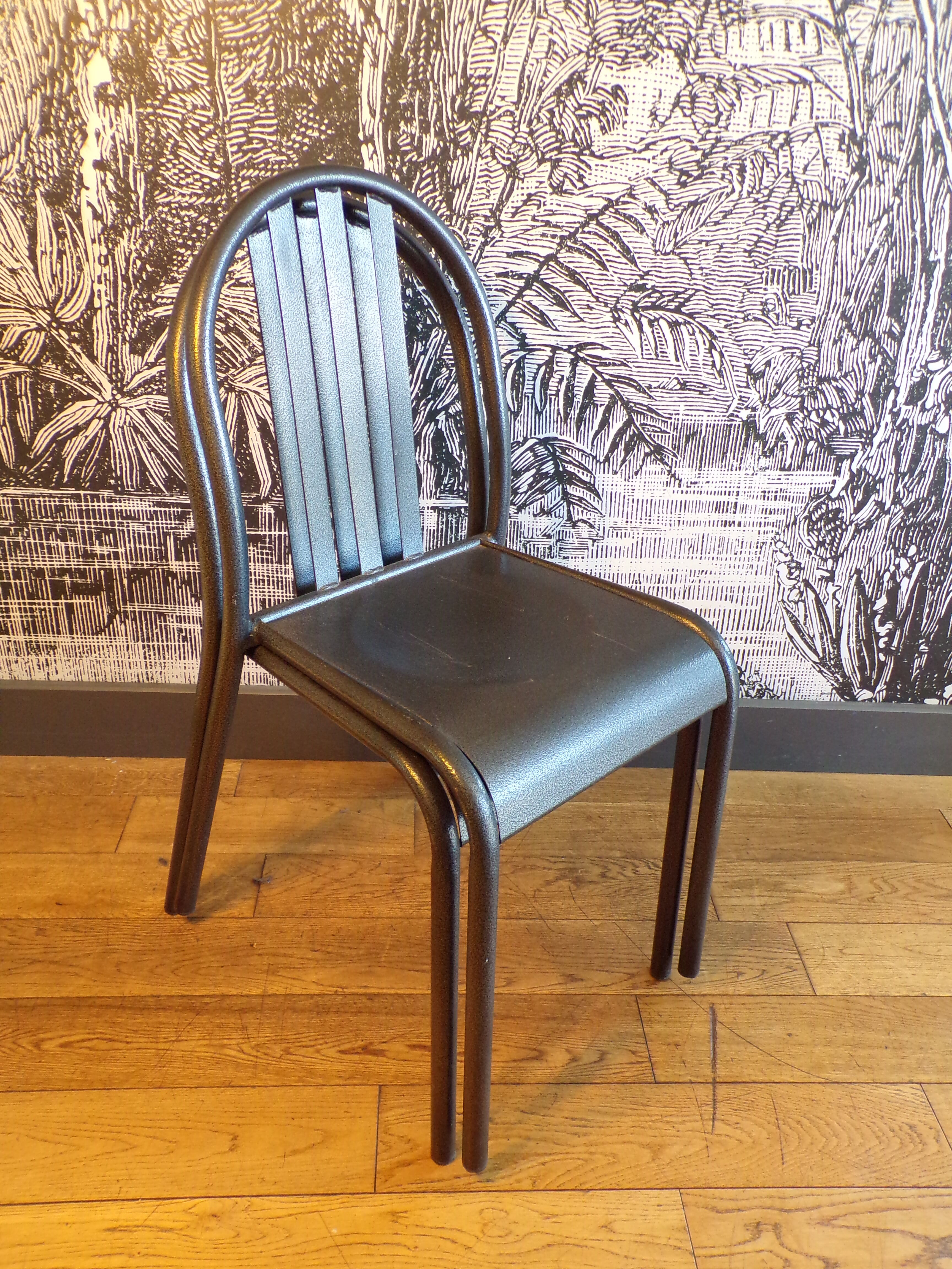 2 Mallet-Stevens chairs