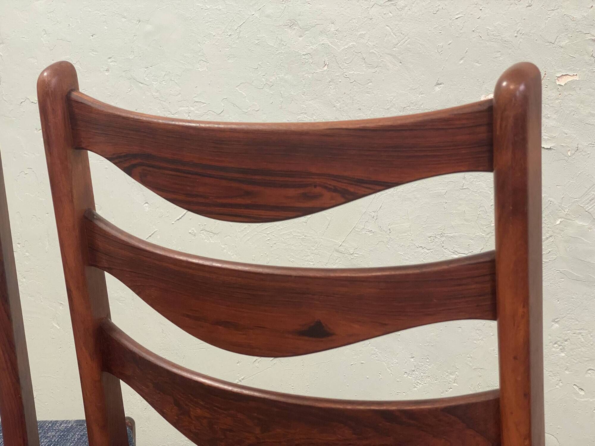 6 Scandinavian chairs in rosewood