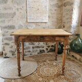 Table, desk with turned feet