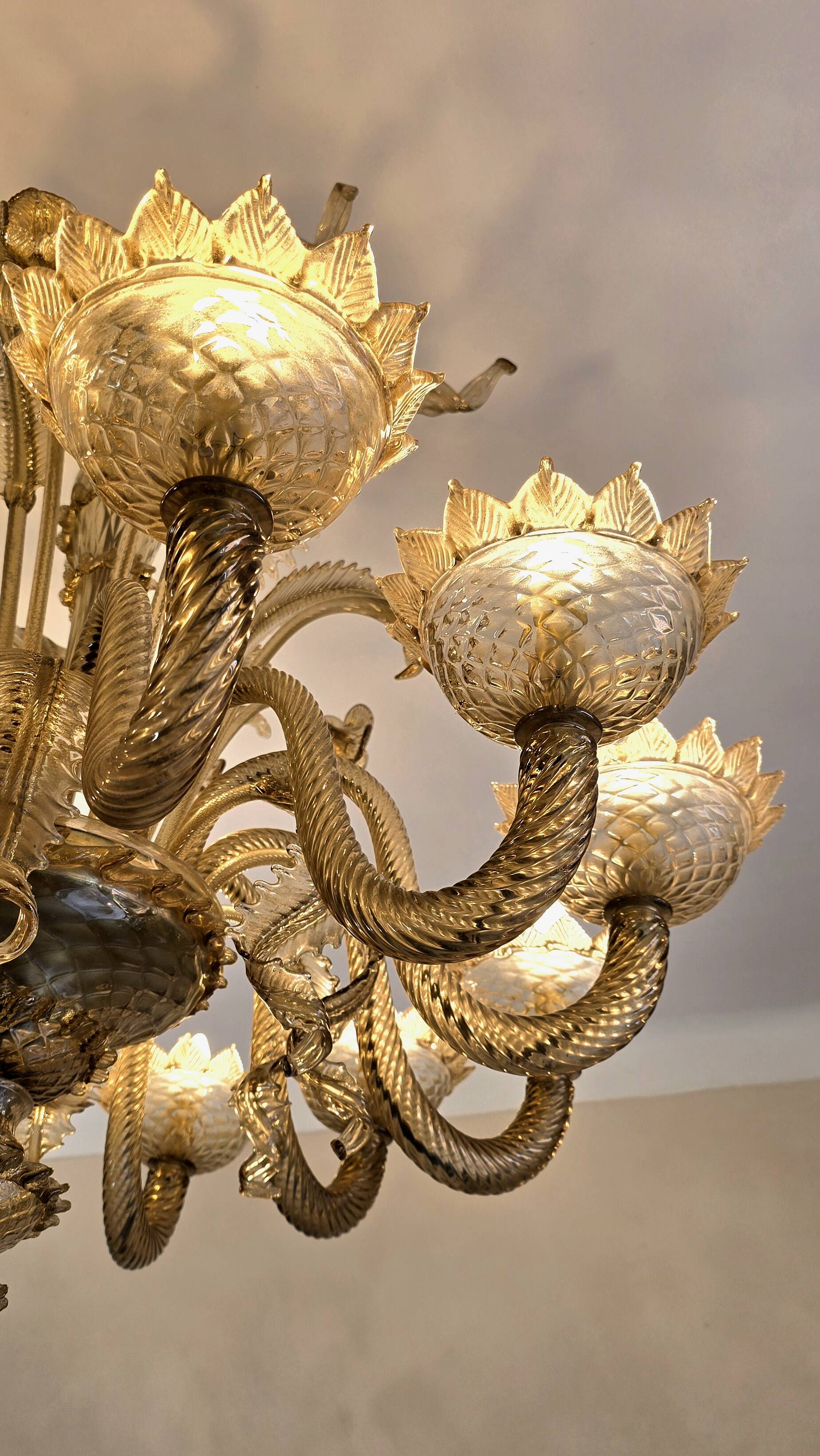 Large Murano glass chandelier – 12 lights – early 20th century