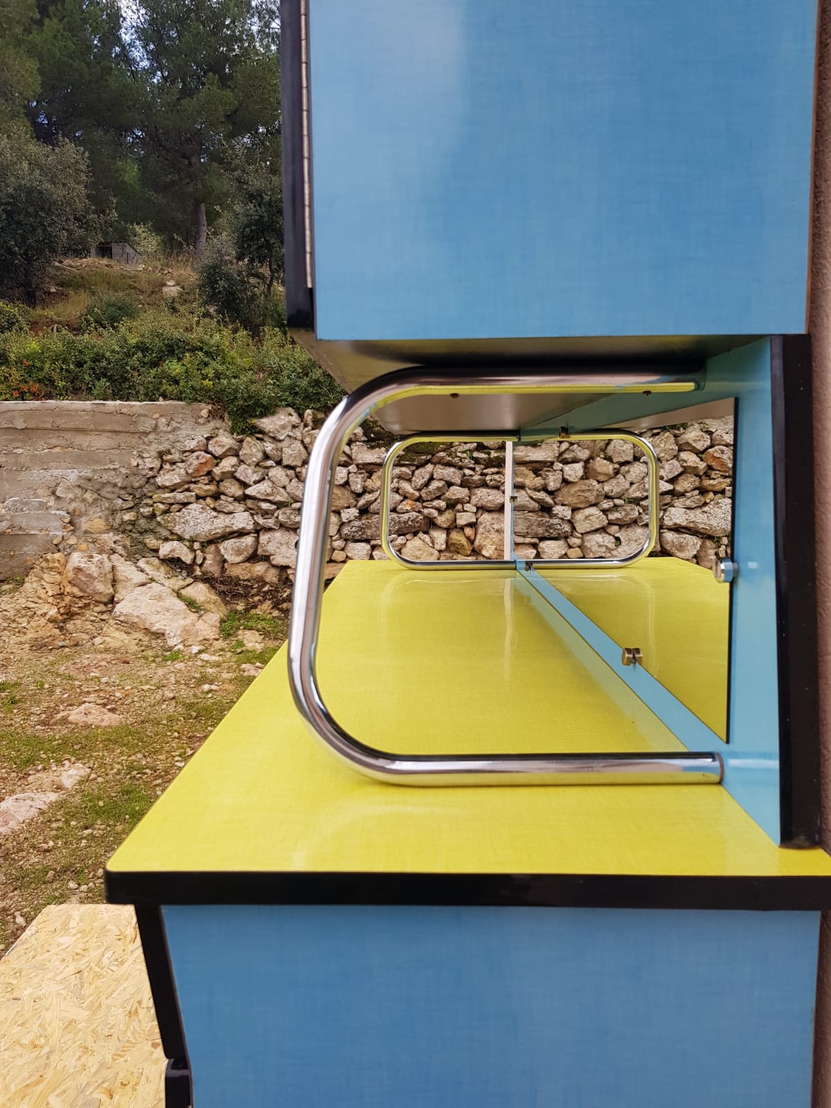 Buffet Formica blue and yellow years 60