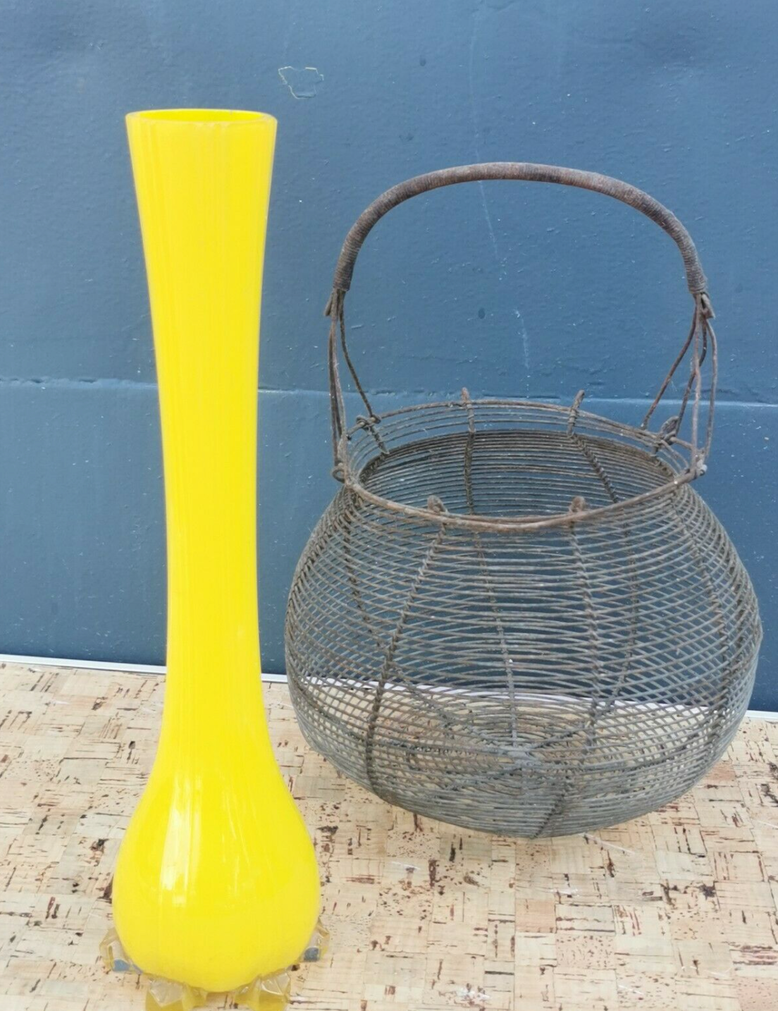 Vase soliflore 1930 yellow