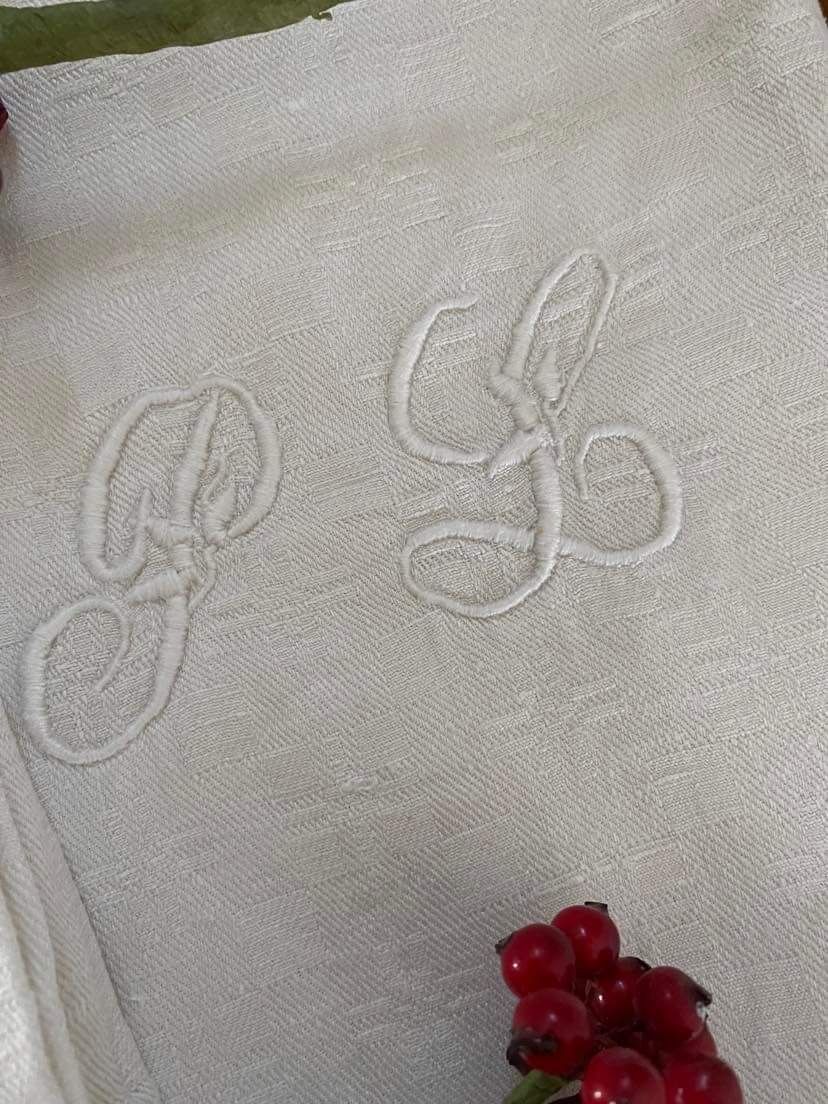 Damask cotton tea towels monogram LP.