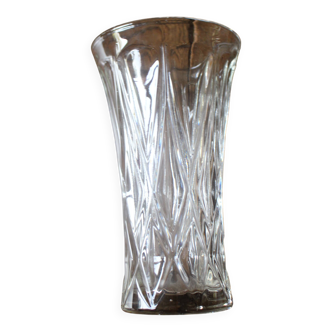 Vase en verre ciselé évasé motifs triangles losanges