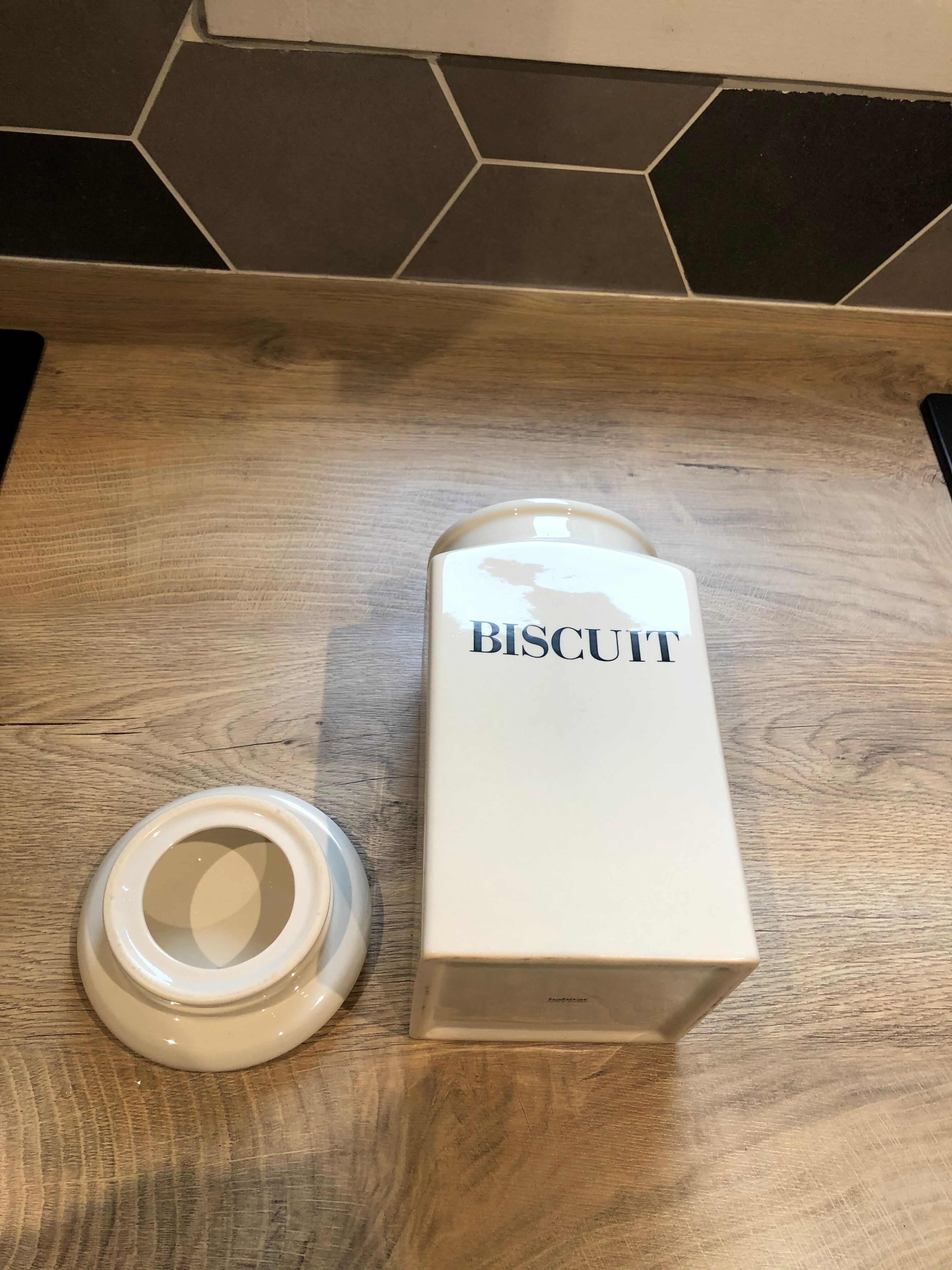 Cookie pot - Habitat Brand