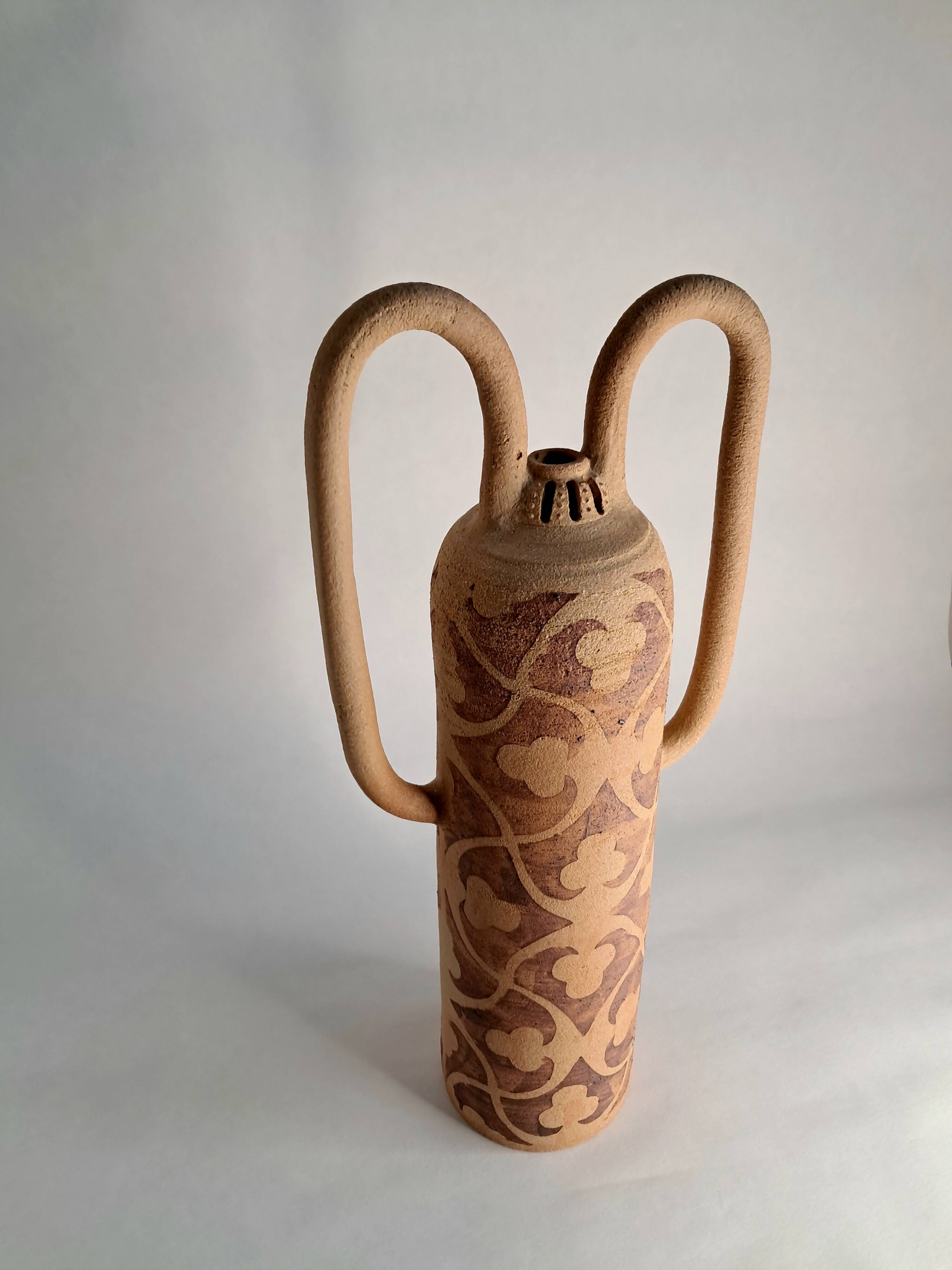 Large vase in raw stoneware