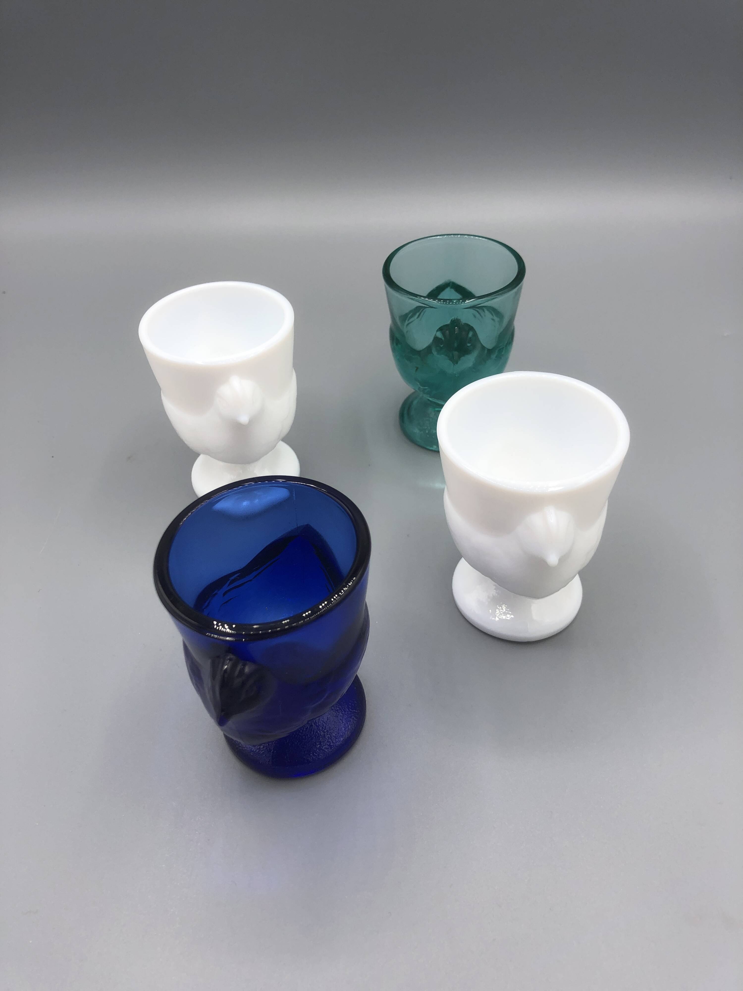 Set of 4 vintage Luminarc egg cups