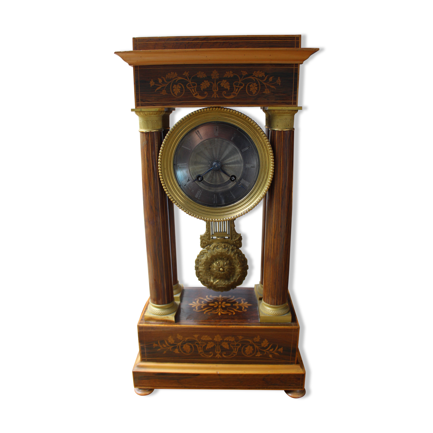 Pendulum in marquetry