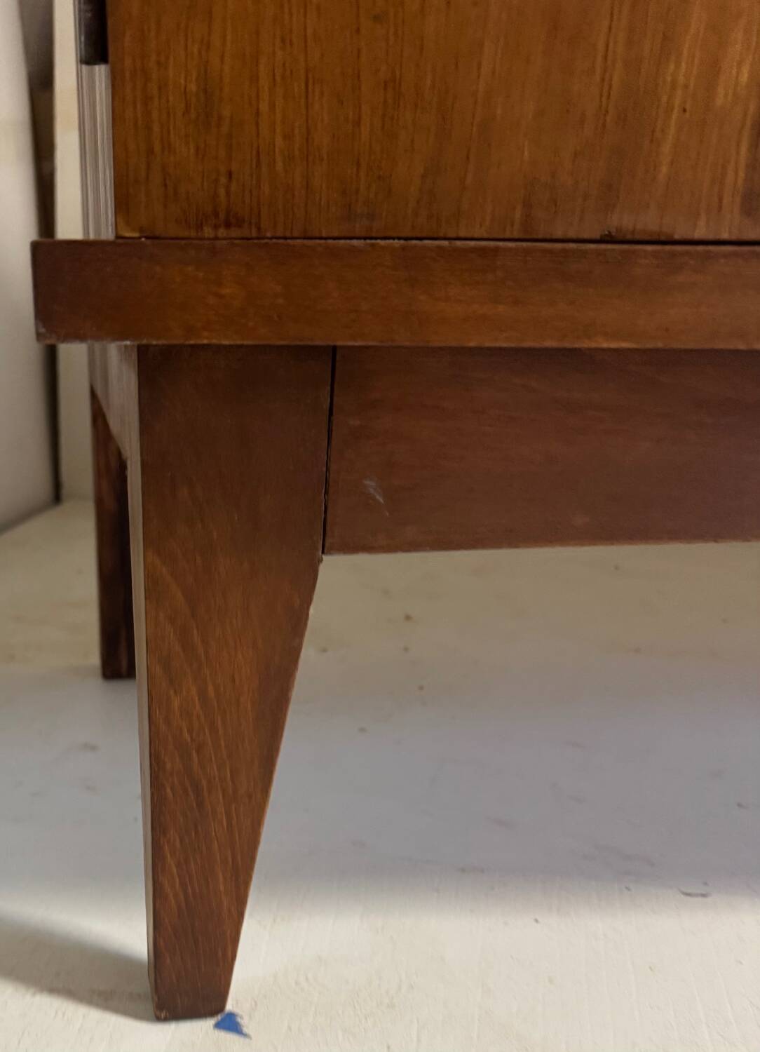 Vintage sideboard with splayed legs