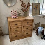 Convenient pine workshop furniture