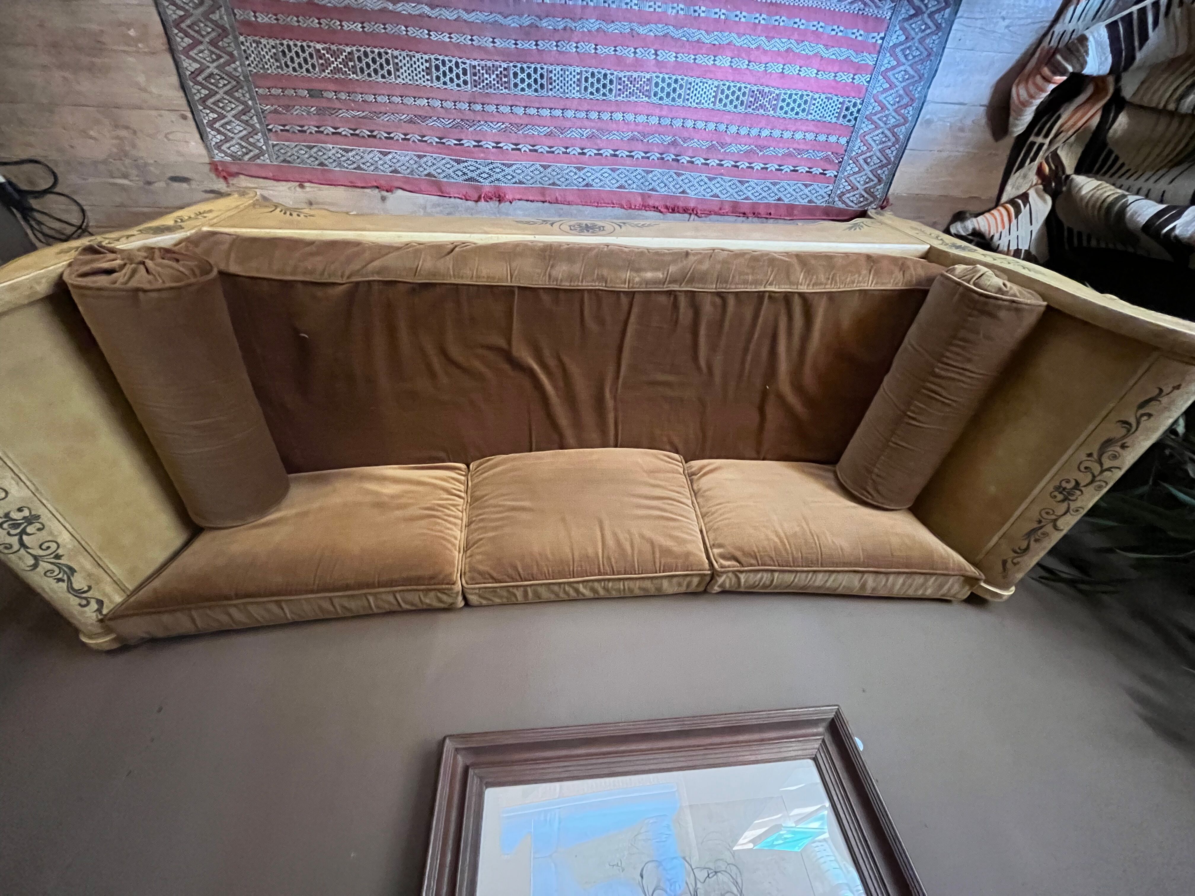 Bench 1900 swan head