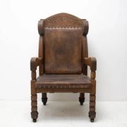 Chaise de trône massive de la fin du 19e siècle