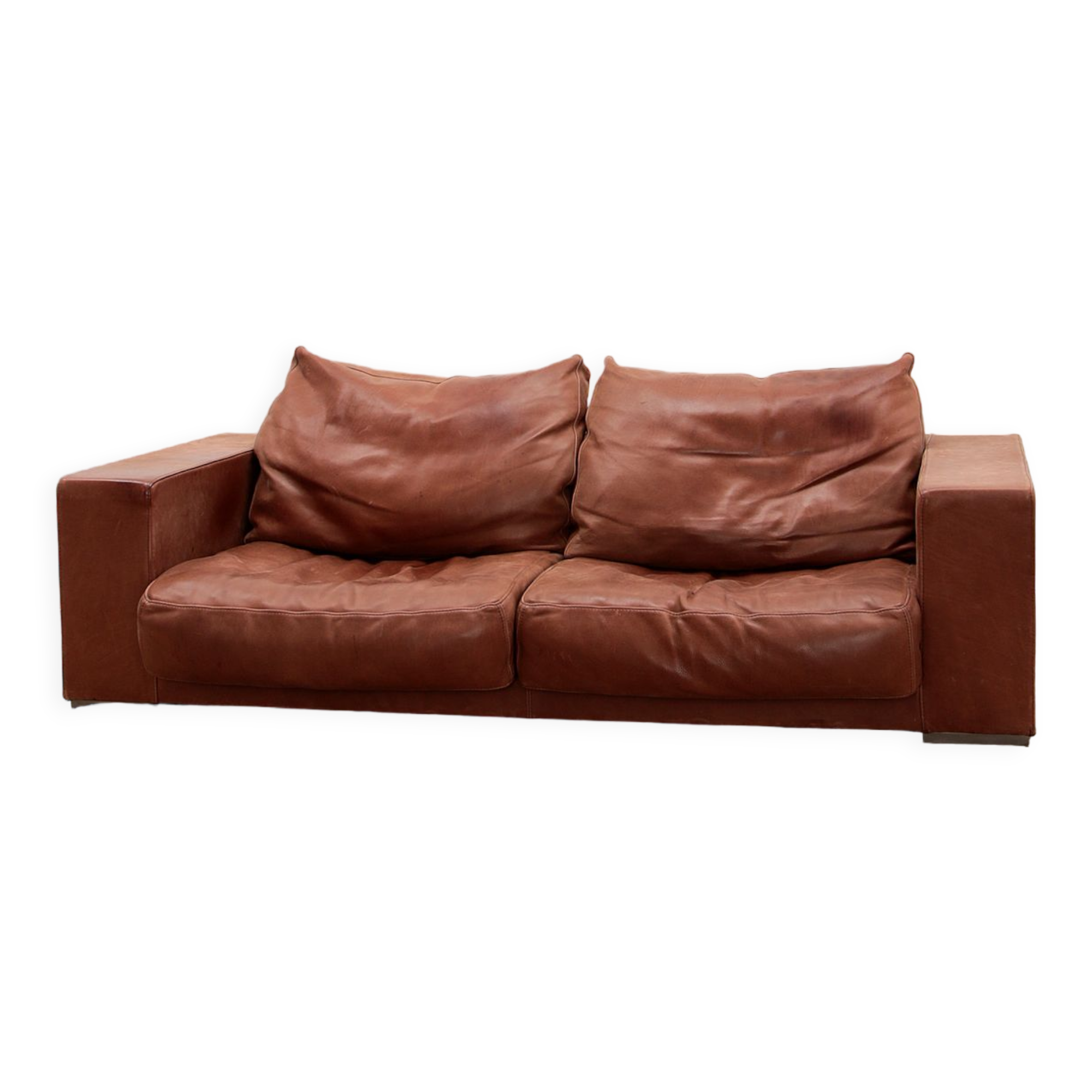 Vintage sofa gognac color model budapest design by paola navone by baxter.