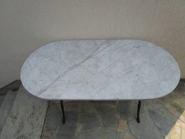 Antique oval bistro table