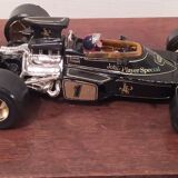 Reduced model corgi john player special f1 1/16