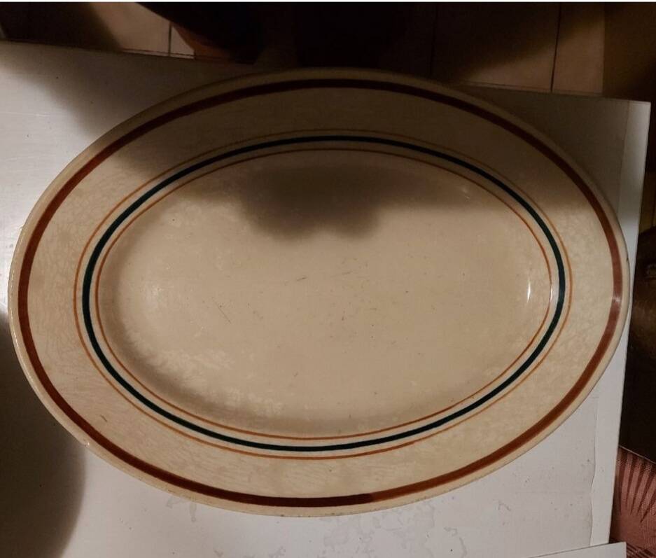 Gien earthenware dish gaston model