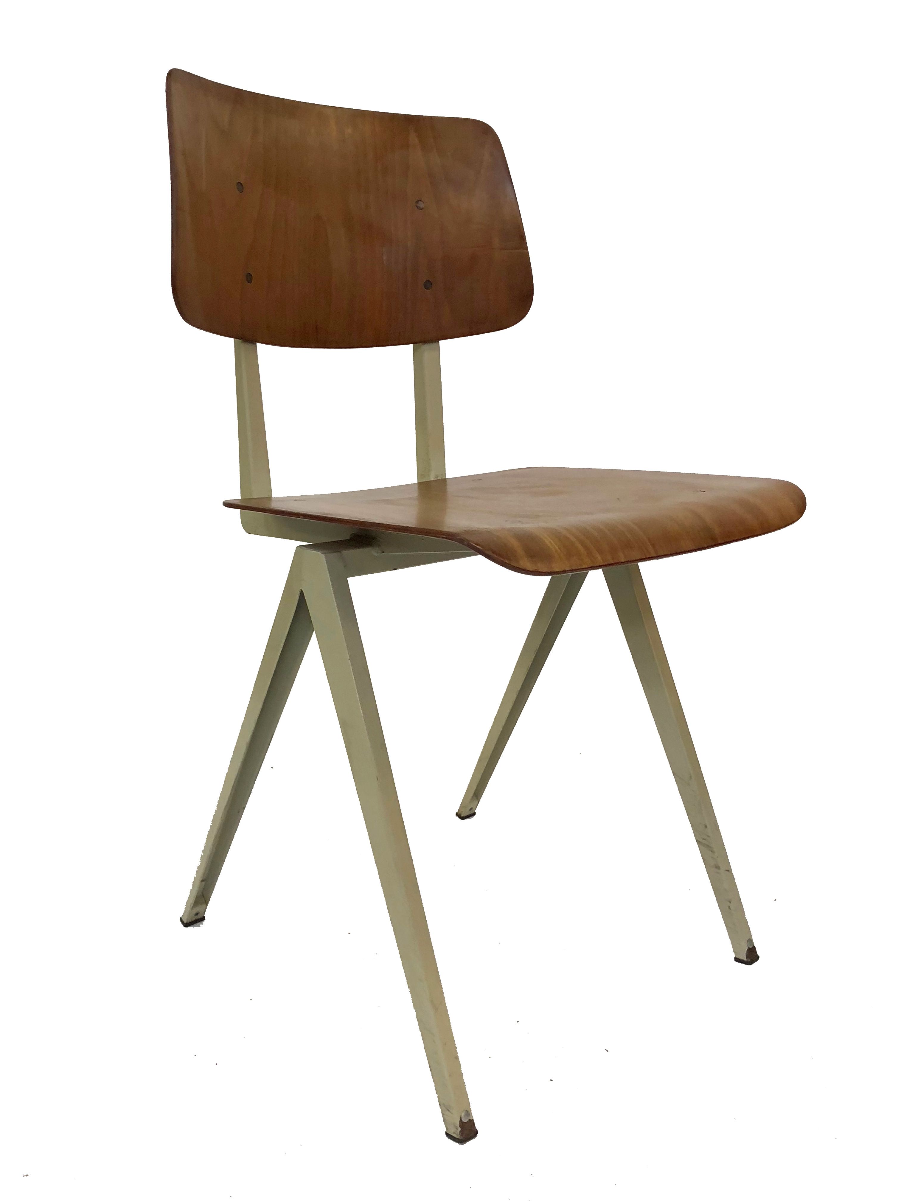 Chaise et bureau d’école vintage Galvanitas aux Pays-Bas
