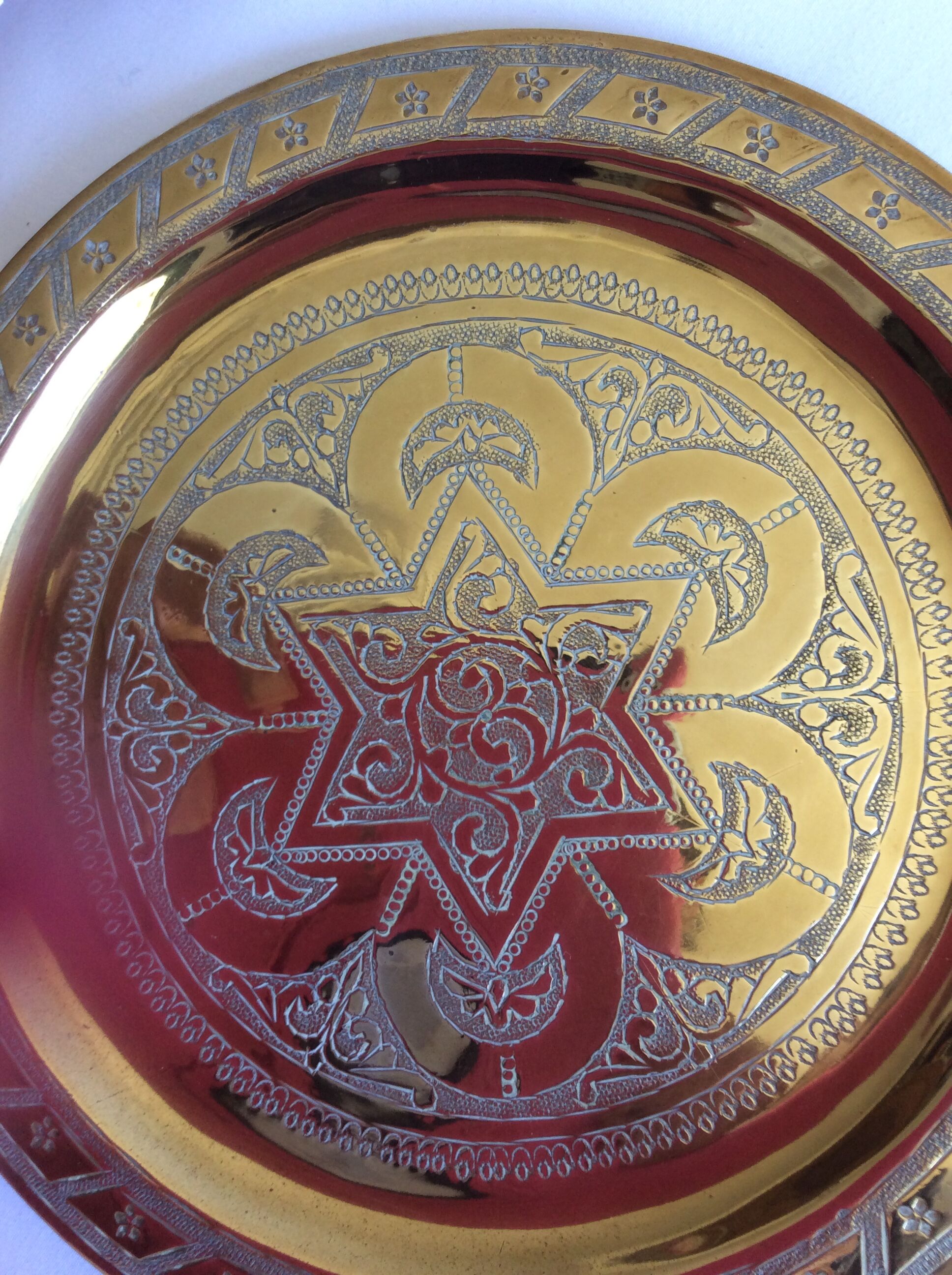 Small Moroccan tray to hang - vintage