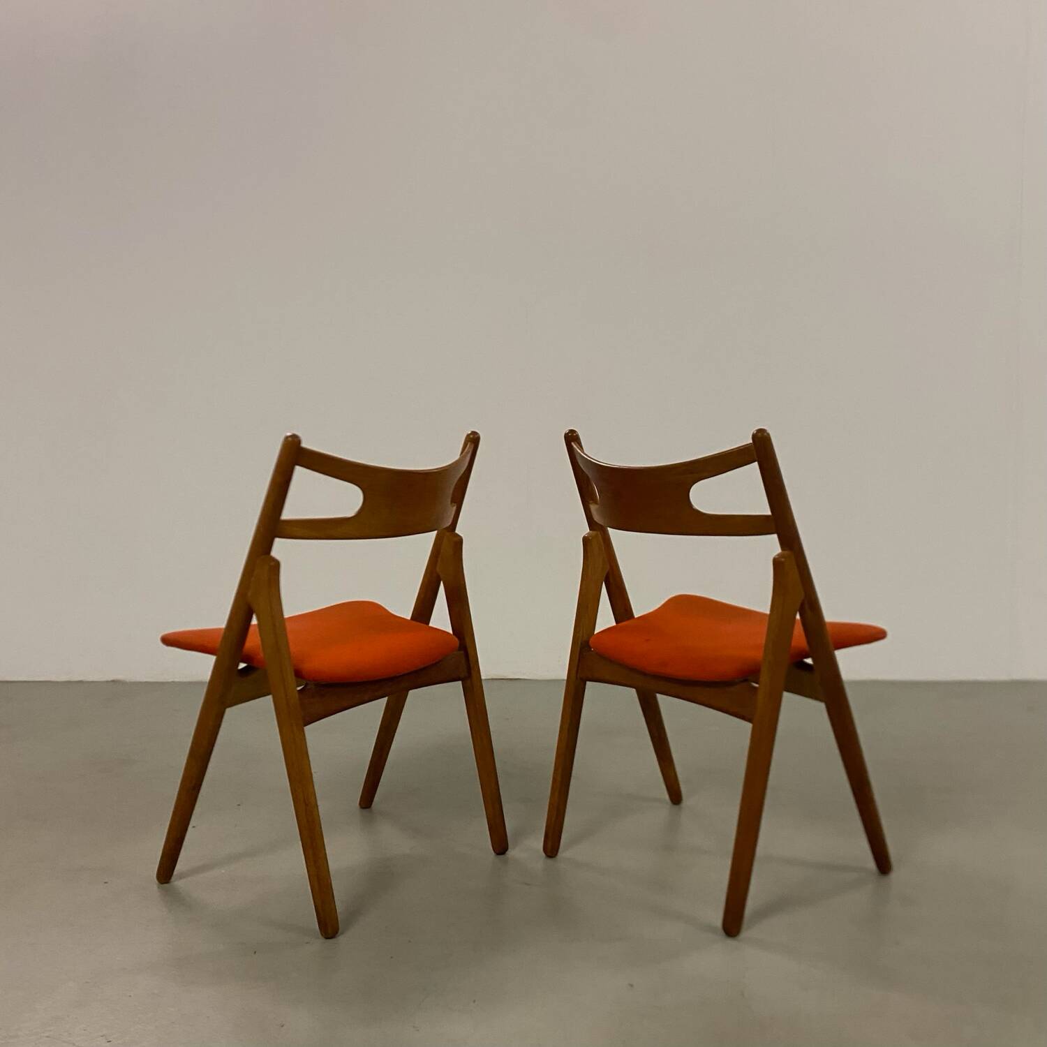 Hans Wegner Dining Chairs by Carl Hansen, 1960s