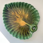 Large alocasia leaf plate