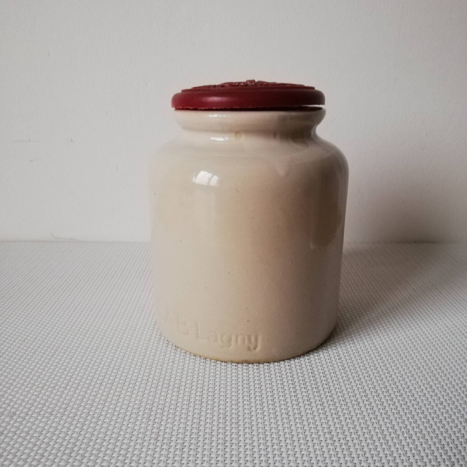 Mustard pot