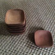 Série de 6 ramequins en bois
