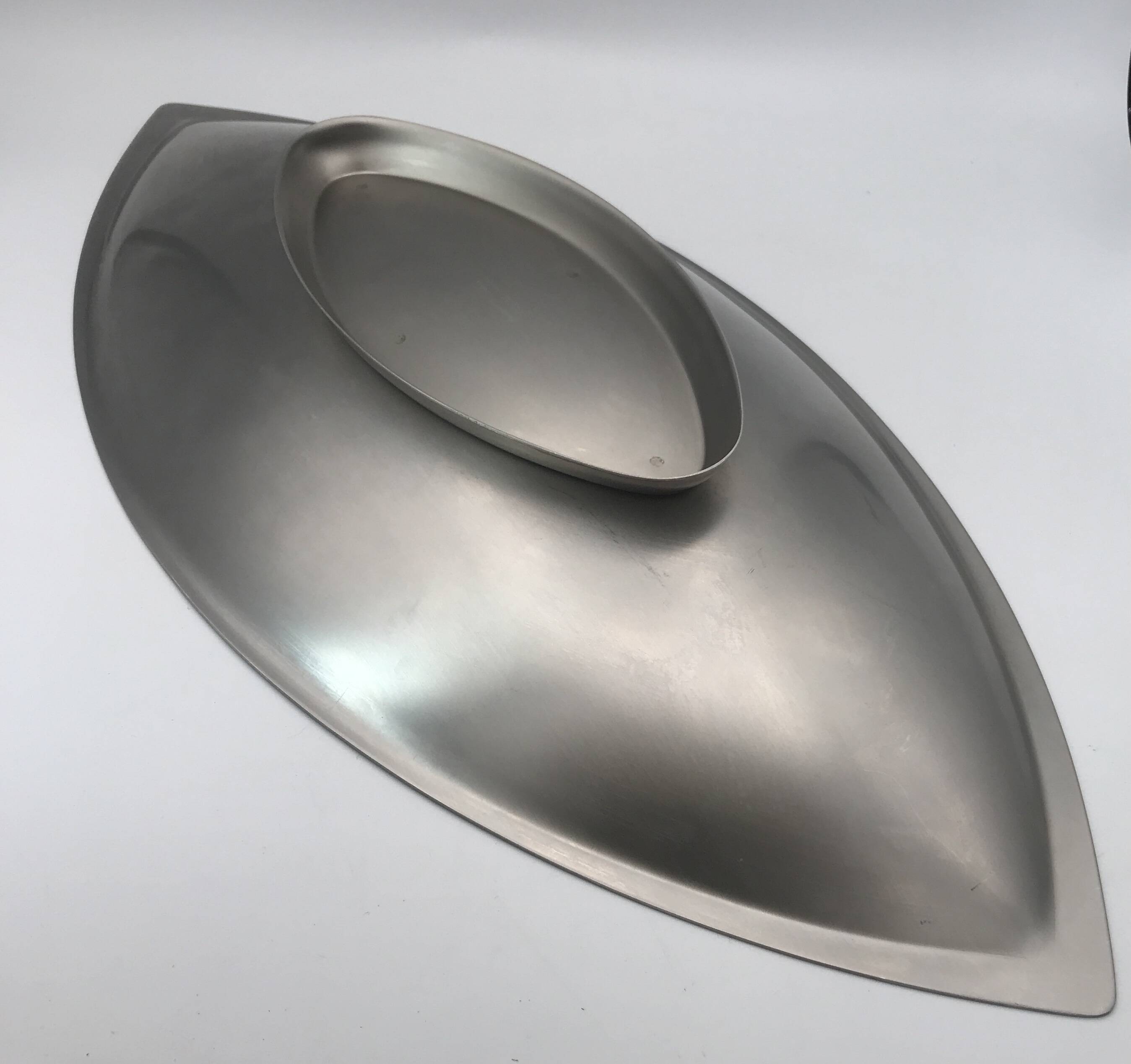 Tray, cosmos serving dish on foot guy degrenne