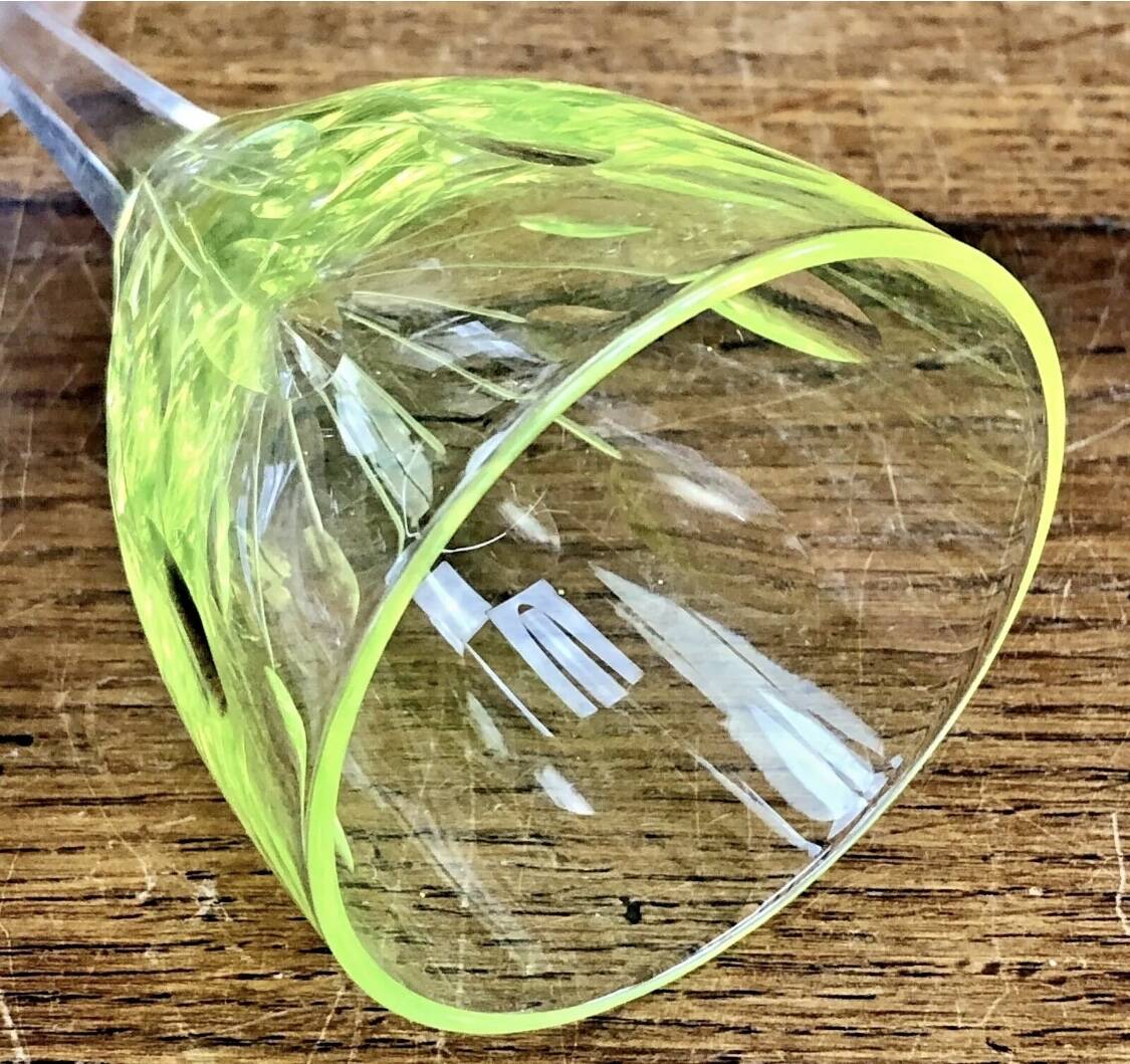 Service de 5 verres à vin aperitif en ouraline