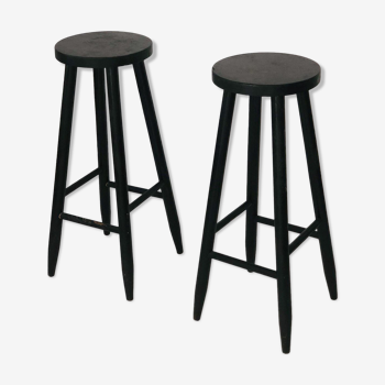 Pair wooden bar stools