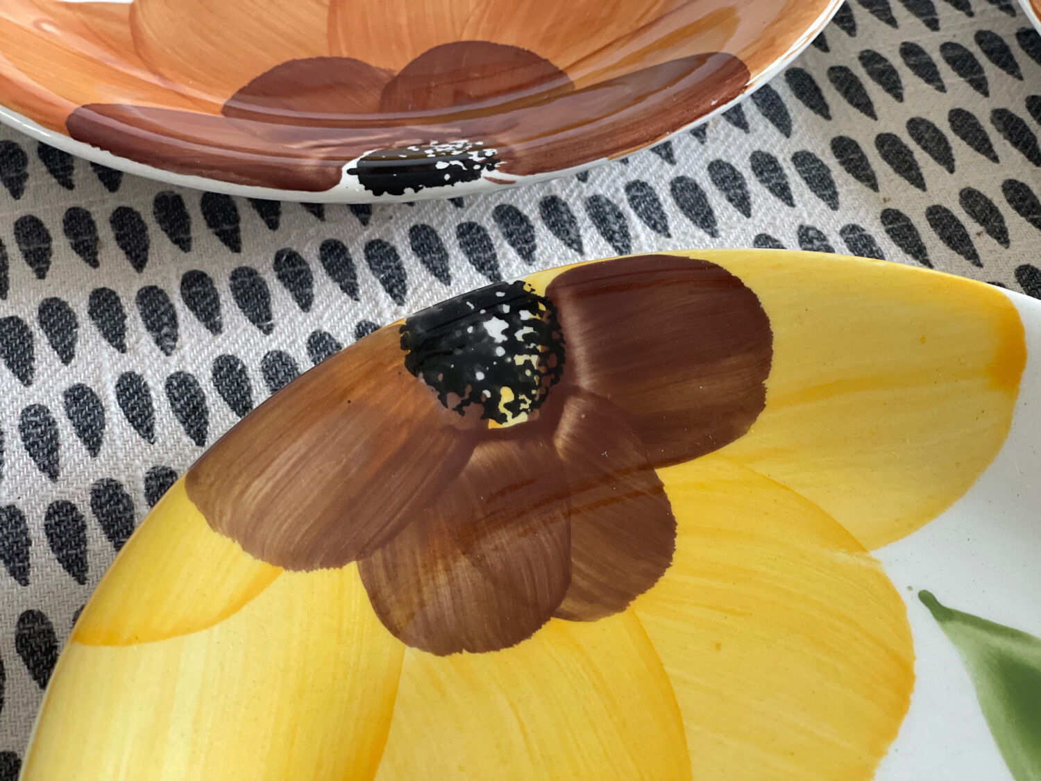 6 dessert plates Castellania 1970