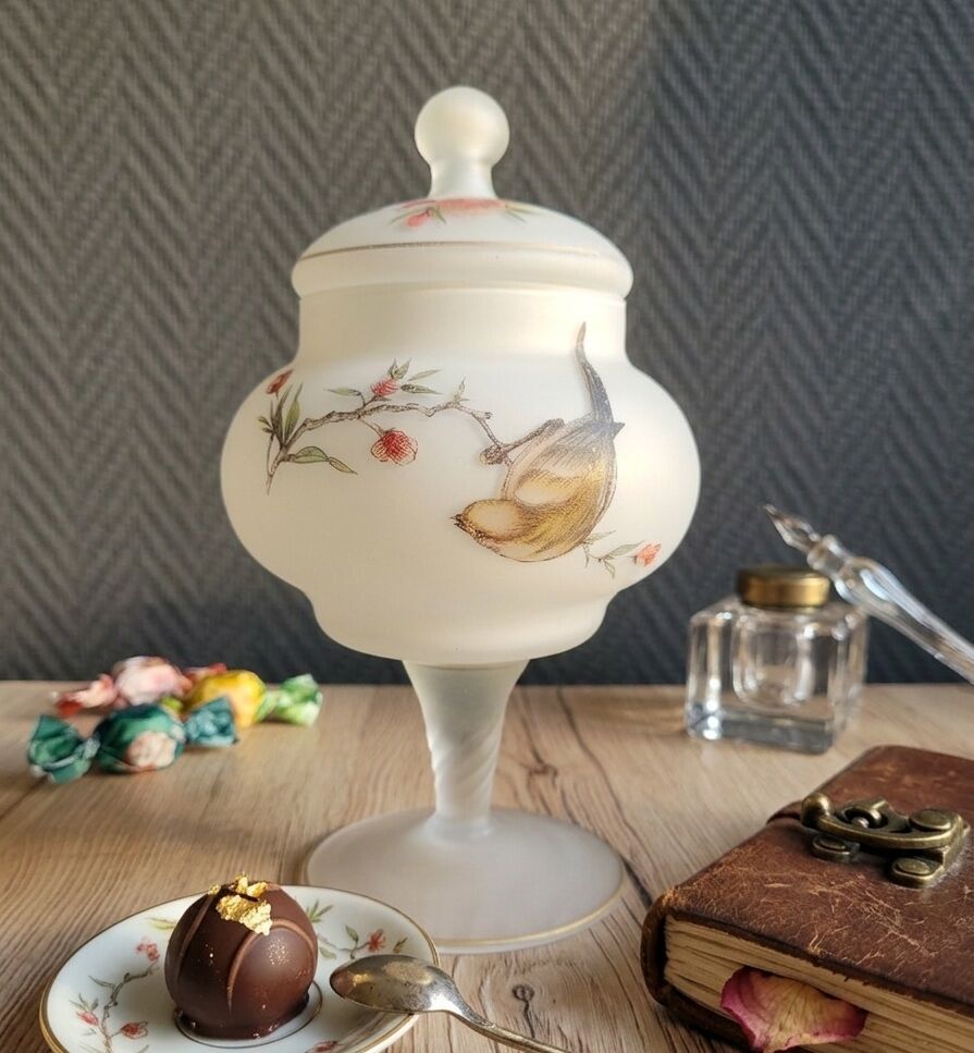 Vintage opaline glass footed bonbonnière